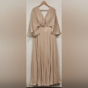 NWT!‎ Elegant Tan Evening Women's Gown